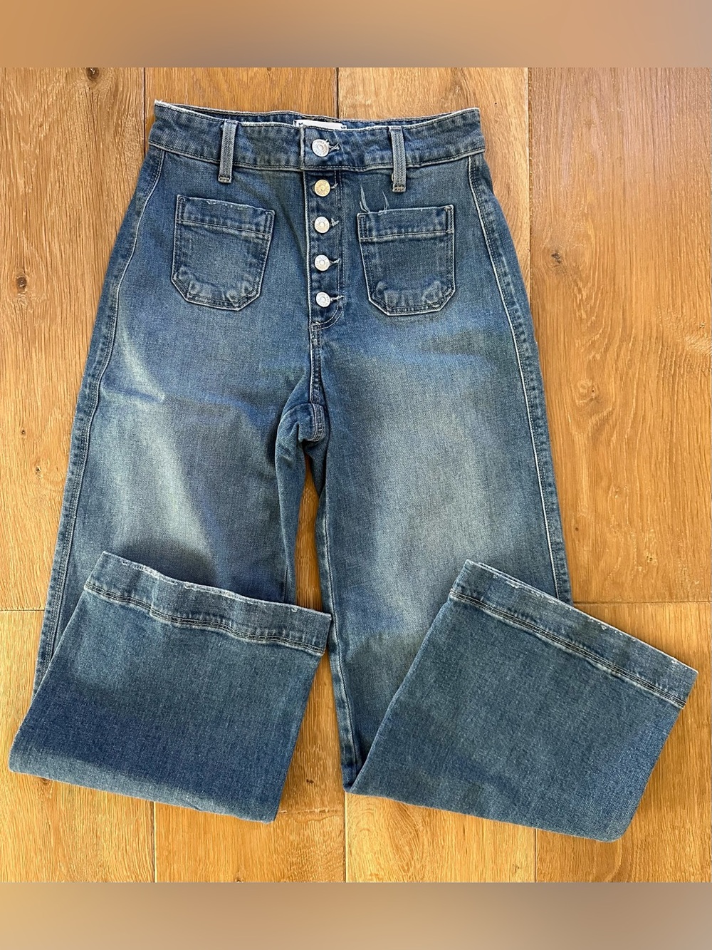 NWOT Paige Anessa front button never worn size 25